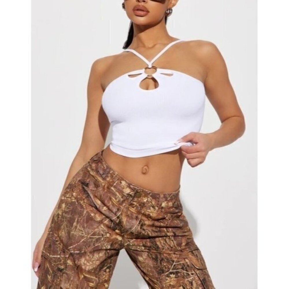 Anwnd‎ Seamless Cut Out White Stretch Halter Top Size M